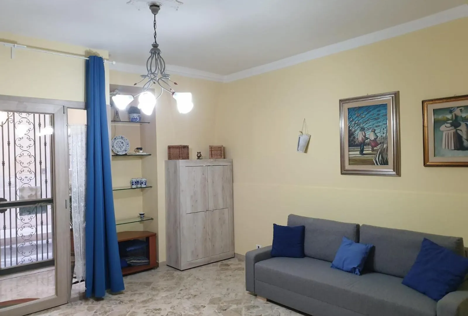 Blu Mare Casa Vacanze contacts